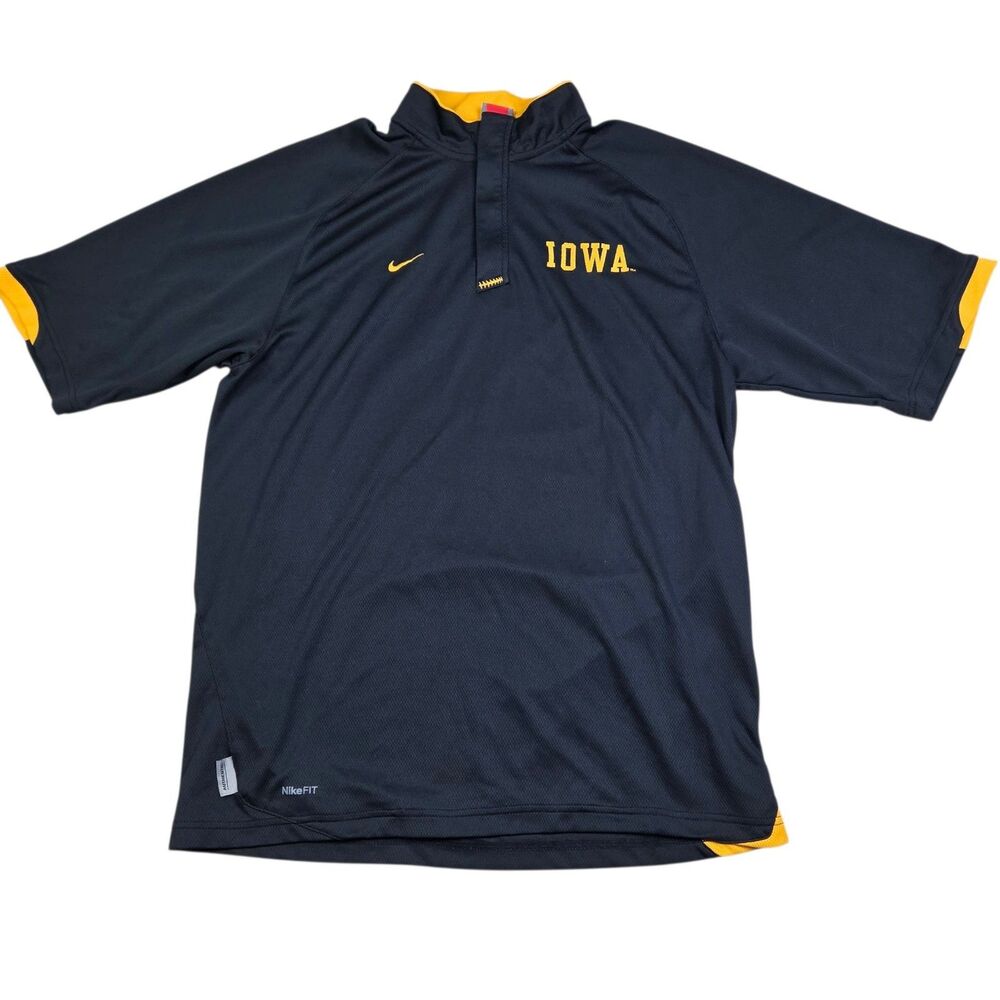 Vintage Nike Team Iowa Hawkeyes Mens medium Black Yellow Nike FIT DRY Polo Shirt